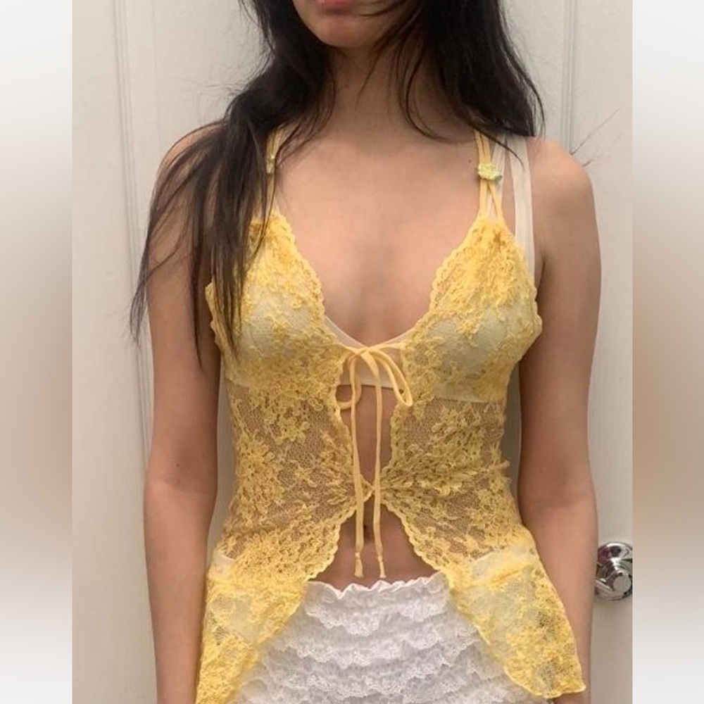 Y2k yellow Shirley of Hollywood slip Sheer floral lace